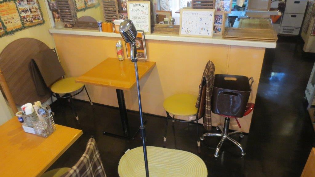 雰囲気出す、マイクスタンド(オブジェ)